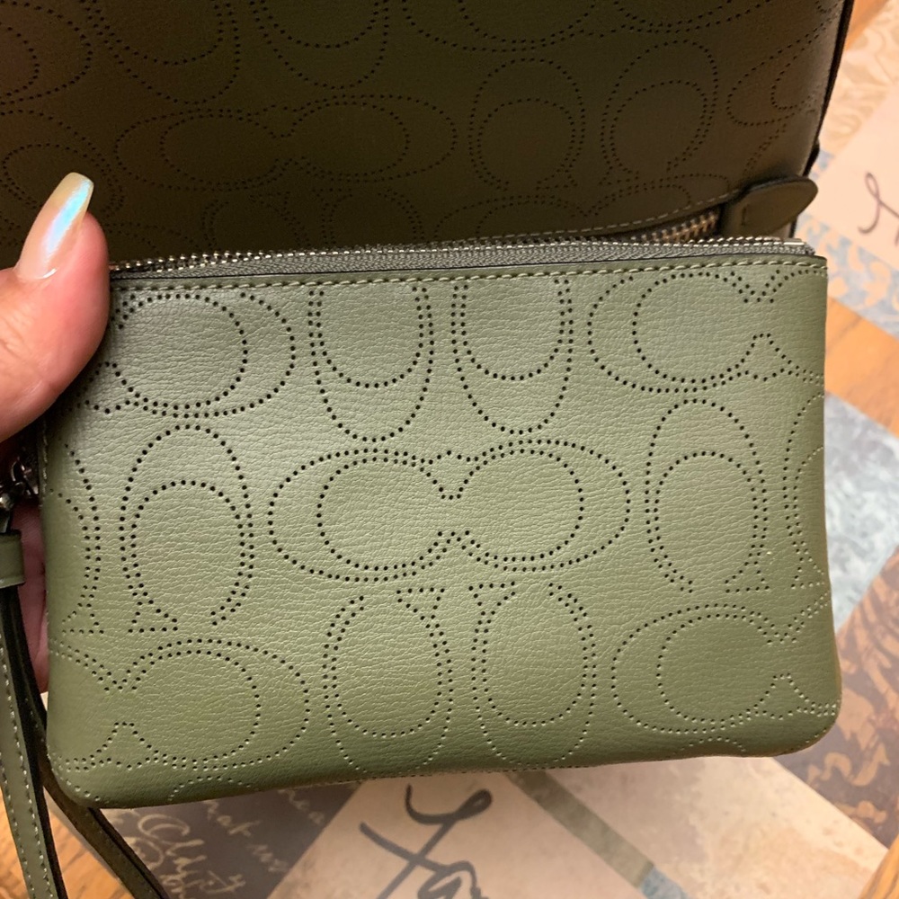 NWT olive green coach backpack with matching wristlet. Backpack is 11”x10”x4”. - Picture 9 of 10
